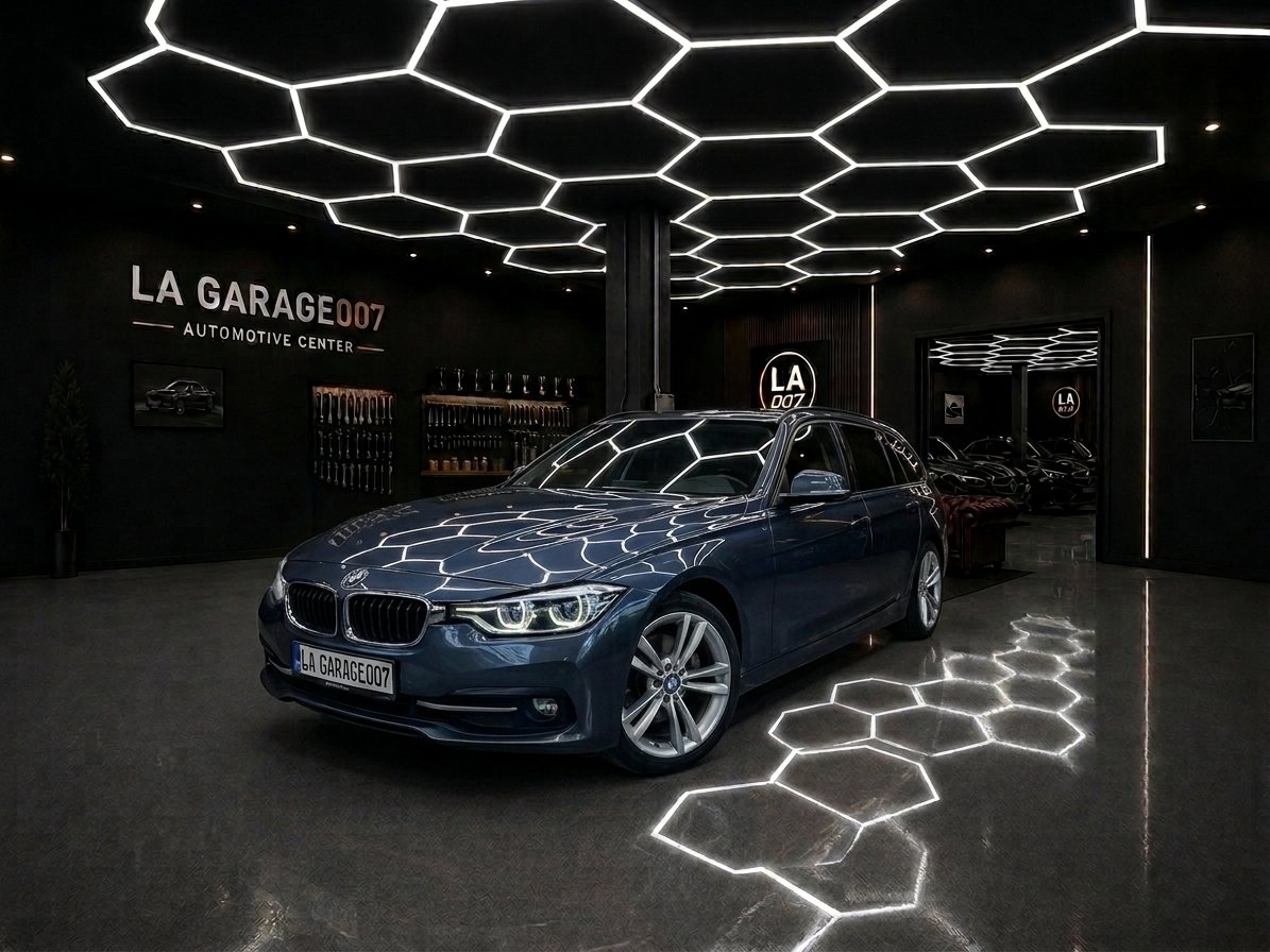 BMW 320d Touring — showroom LA GARAGE007